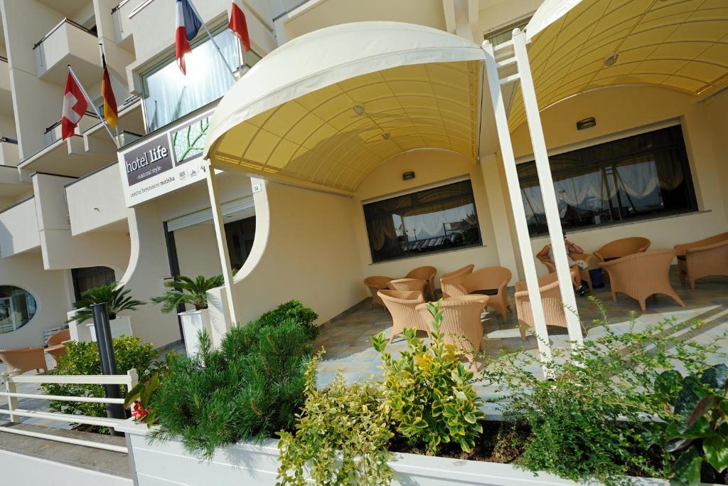 Hotel Life Rimini Esterno foto