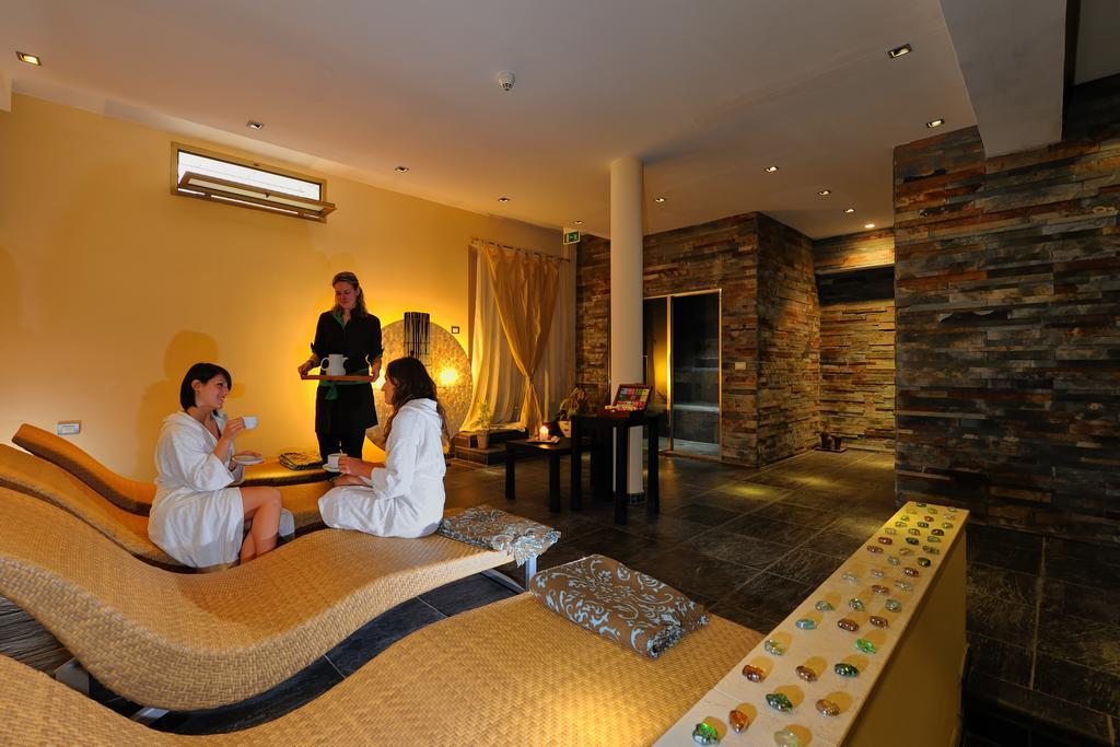 Hotel Life Rimini Esterno foto