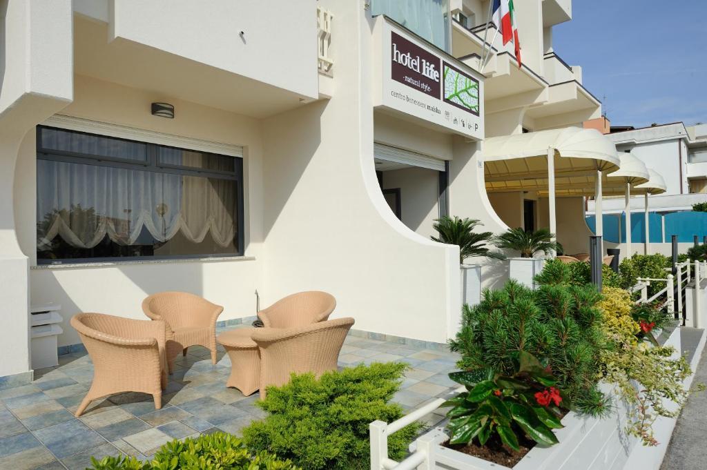 Hotel Life Rimini Esterno foto